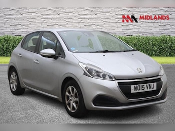 Used Peugeot 208 2015 for sale - 75925090: Photo