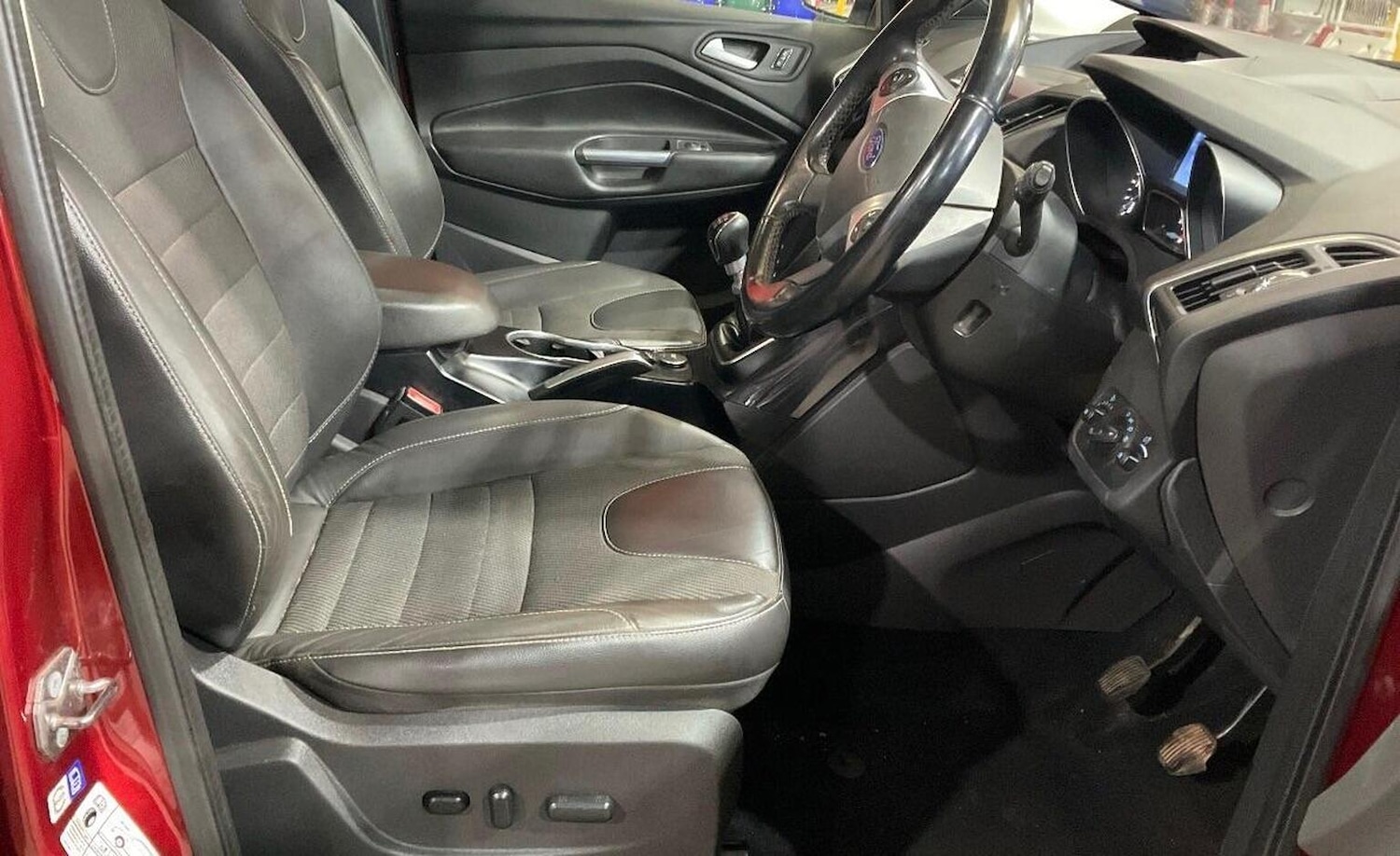 Used Ford Kuga 2015 for sale - 78031633: Photo 9