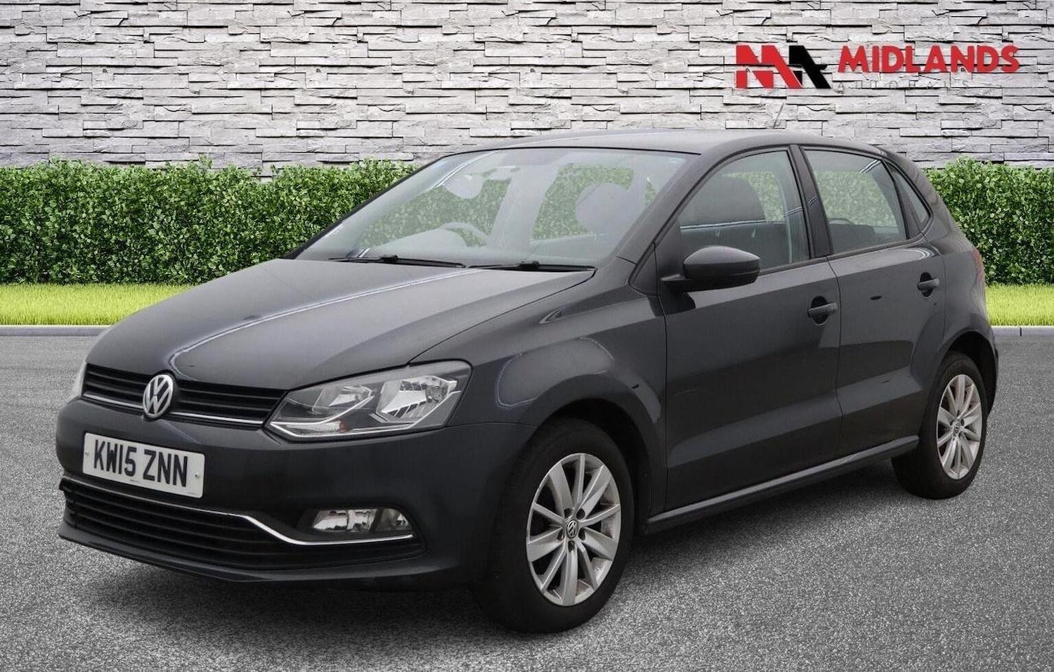 Used Volkswagen Polo 2015 for sale - 76924498: Photo 3