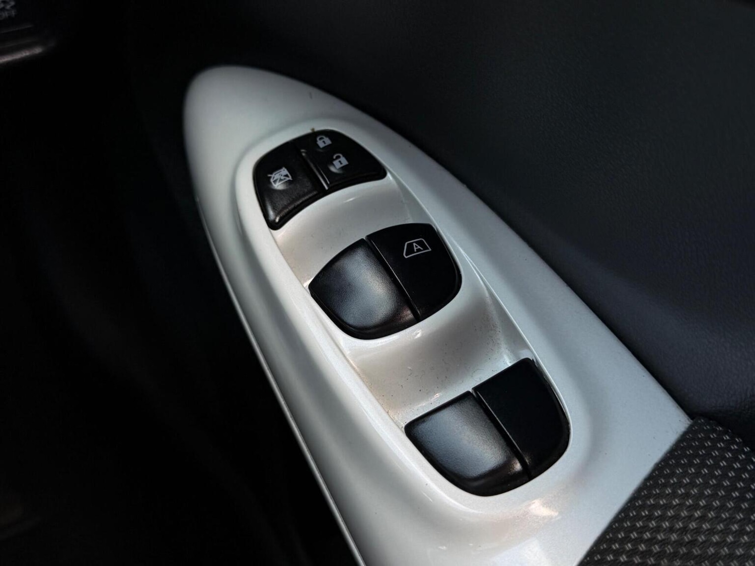 Used Nissan Juke 2016 for sale - 77548182: Photo 21