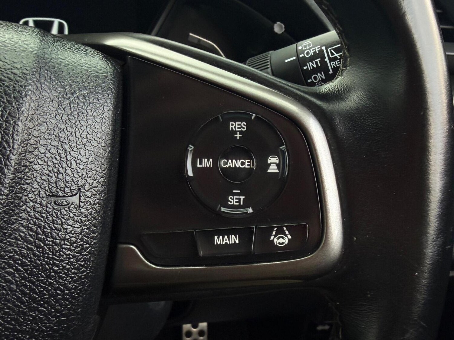 Used Honda Civic 2018 for sale - 77494666: Photo 19