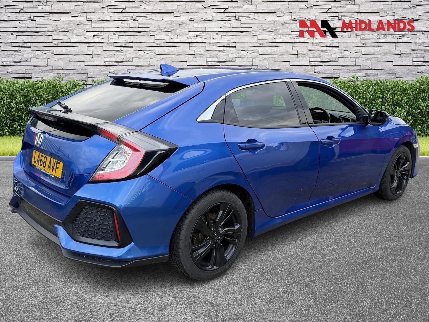 Used Honda Civic 2018 for sale - 77494666: Photo 4