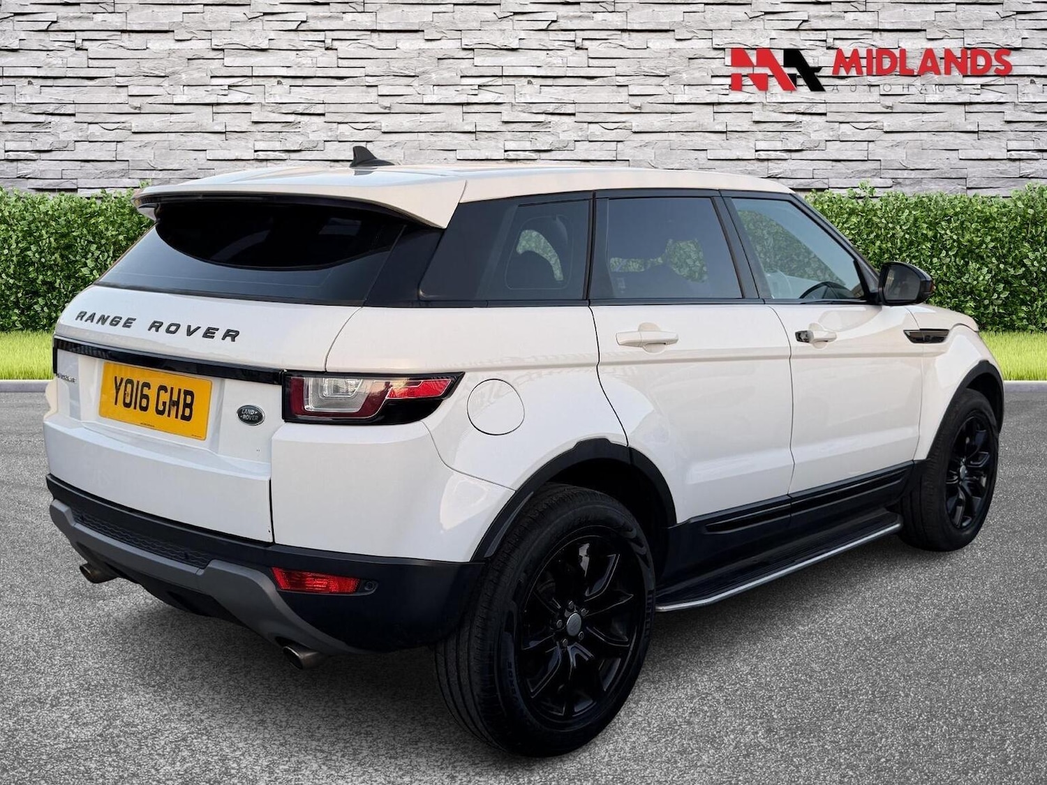 Used Land Rover Range Rover Evoque 2016 for sale - 76896908: Photo 4