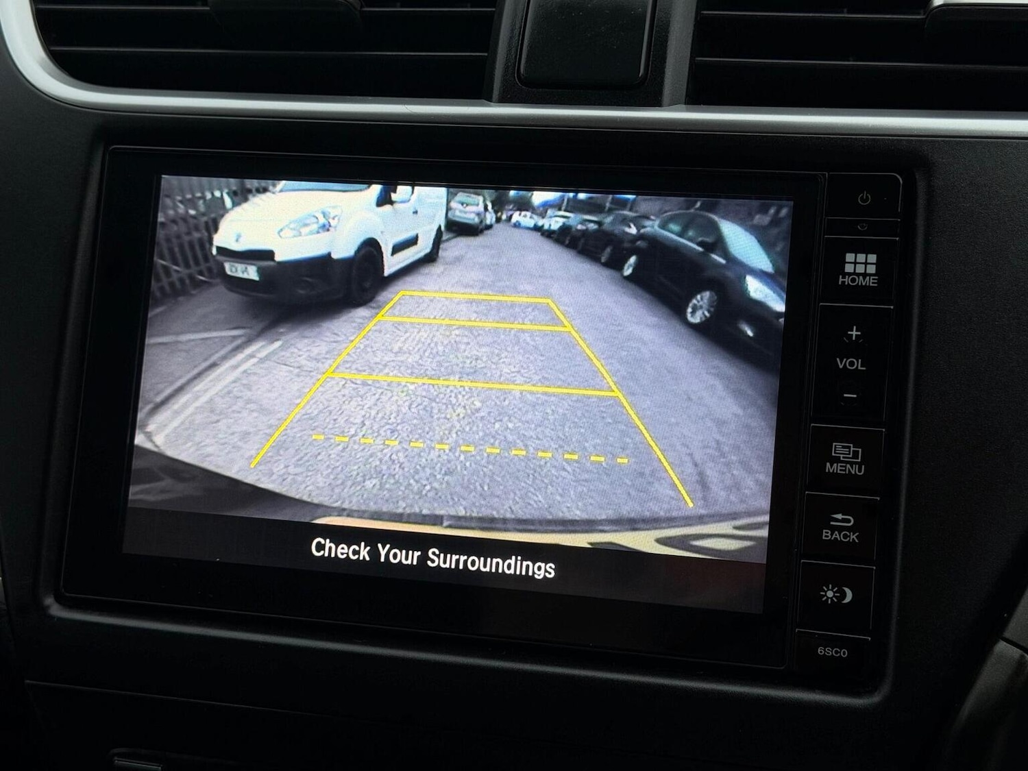 Used Honda Civic 2015 for sale - 76504670: Photo 19