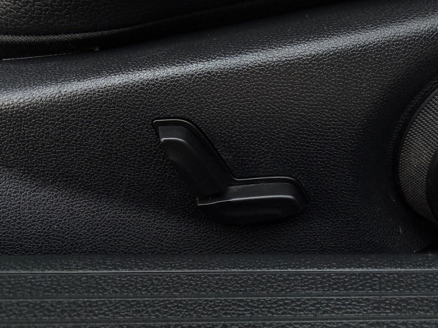 Used Mercedes-Benz C Class 2014 for sale - 78004613: Photo 18