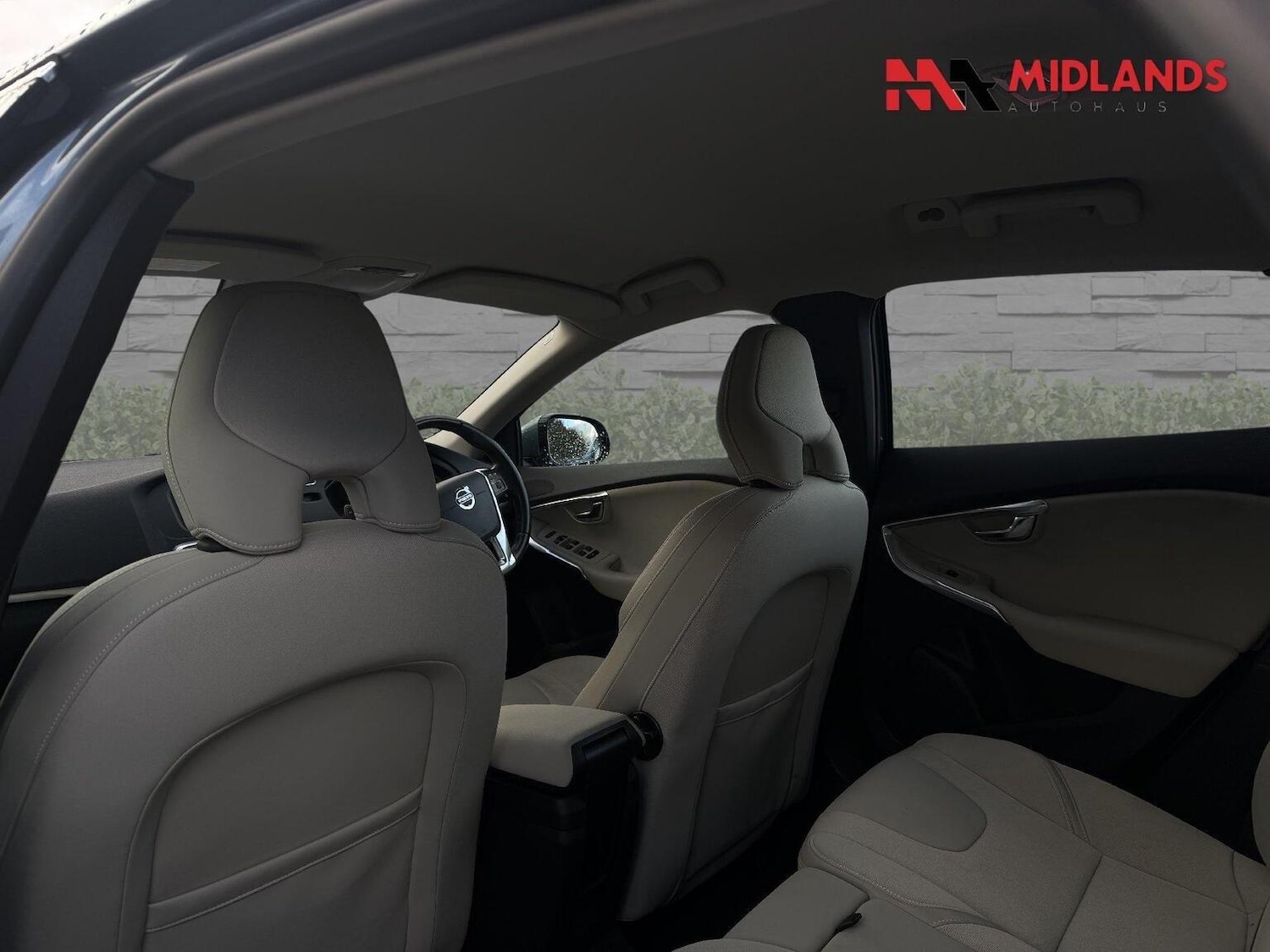 Used Volvo V40 2013 for sale - 77572756: Photo 4