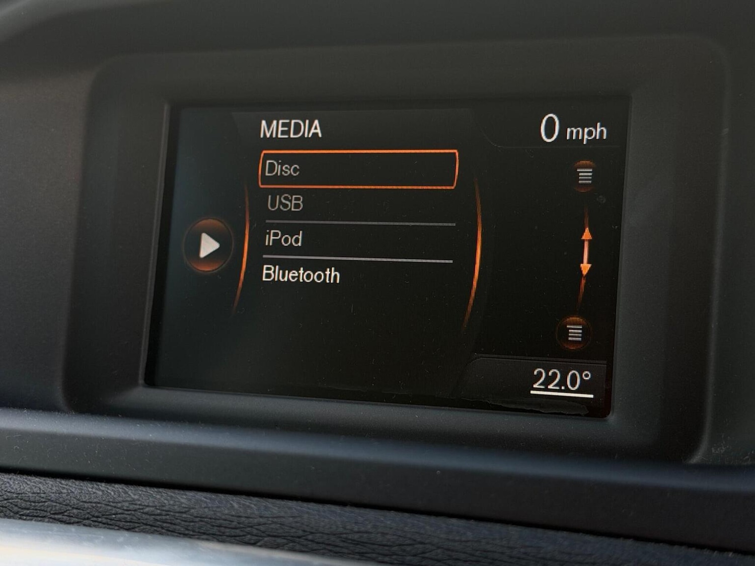 Used Volvo V40 2013 for sale - 77572756: Photo 9