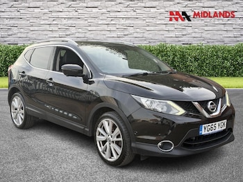 Used Nissan Qashqai 2015 for sale - 77981826: Photo
