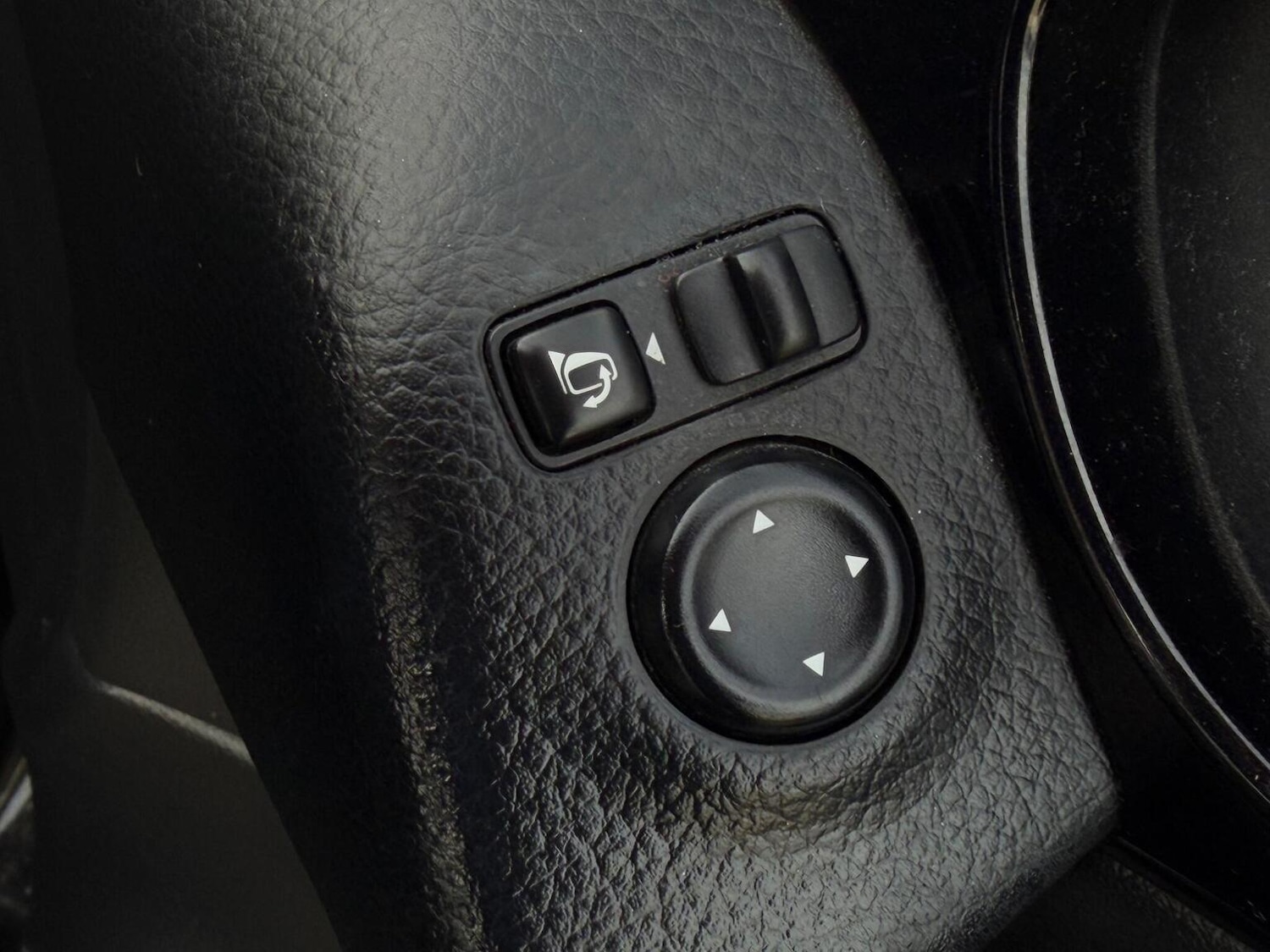 Used Nissan Qashqai 2015 for sale - 77981826: Photo 24