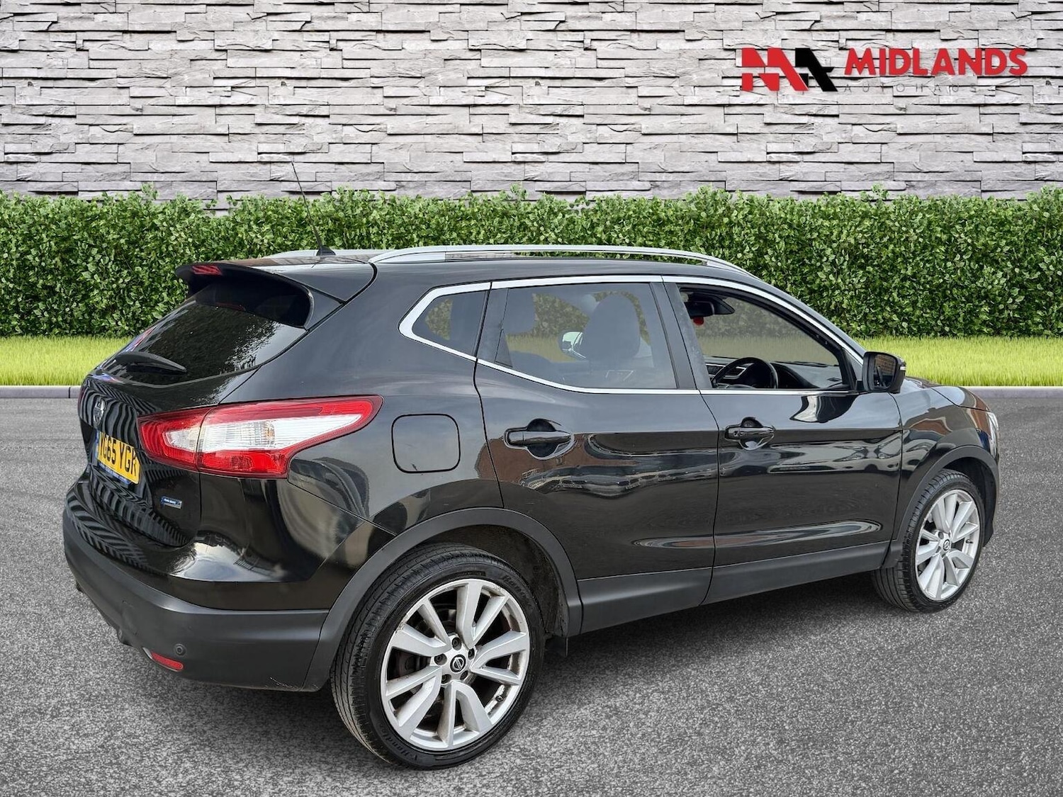 Used Nissan Qashqai 2015 for sale - 77981826: Photo 4