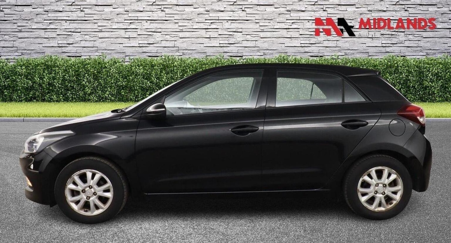 Used Hyundai i20 2017 for sale - 78045562: Photo 8