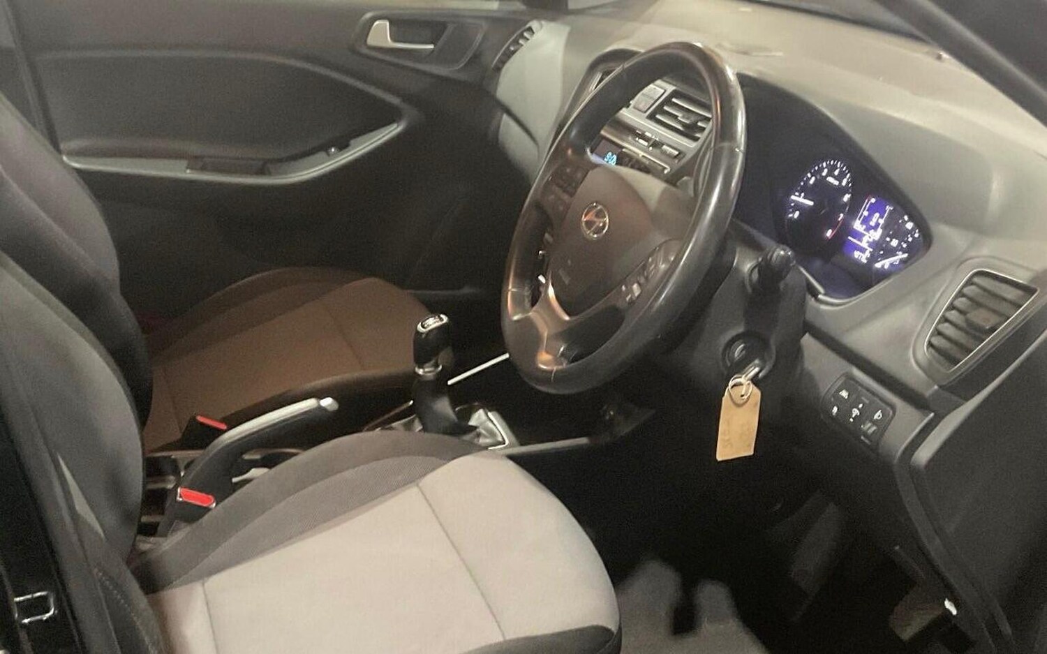 Used Hyundai i20 2017 for sale - 78045562: Photo 9