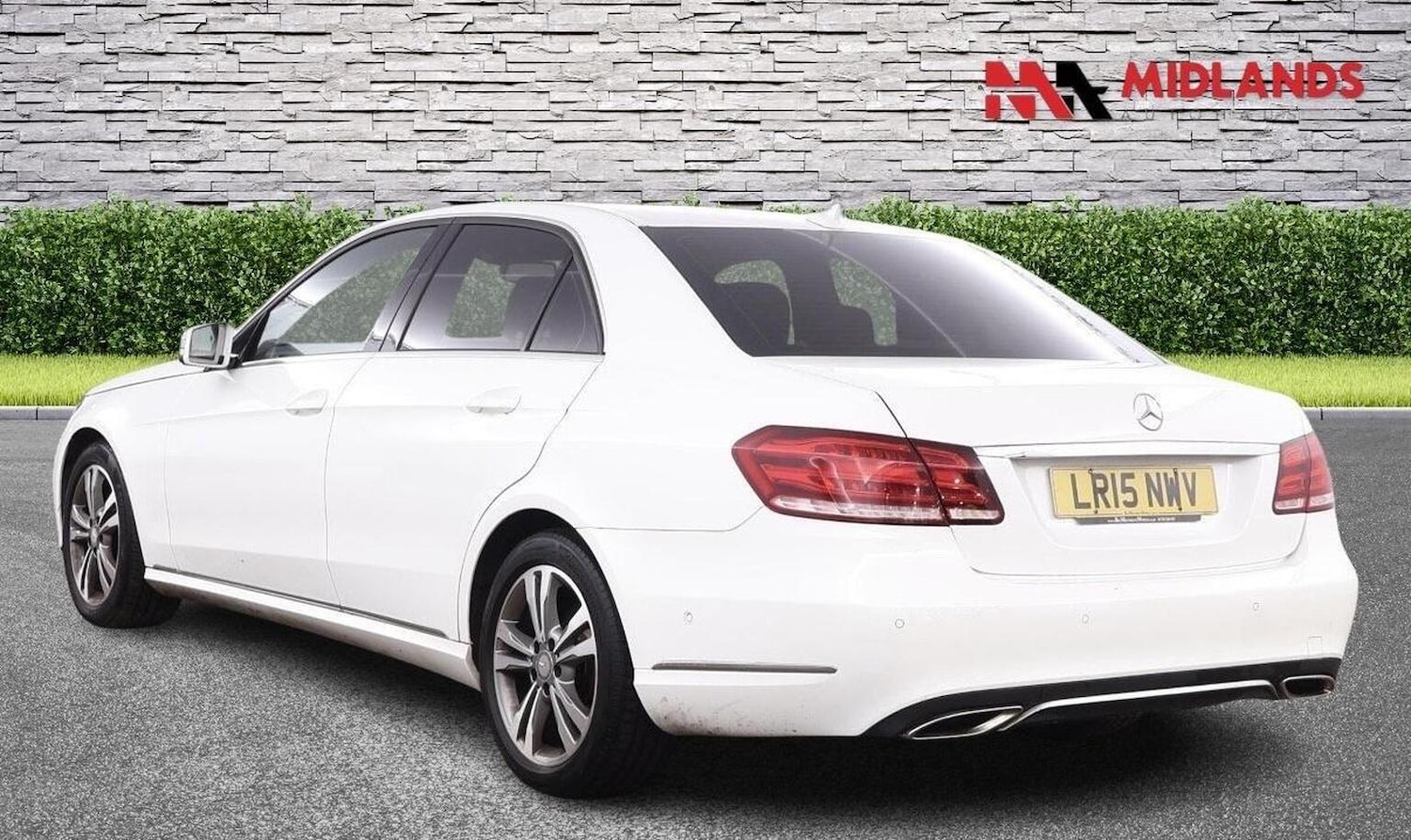 Used Mercedes-Benz E Class 2015 for sale - 77656168: Photo 5