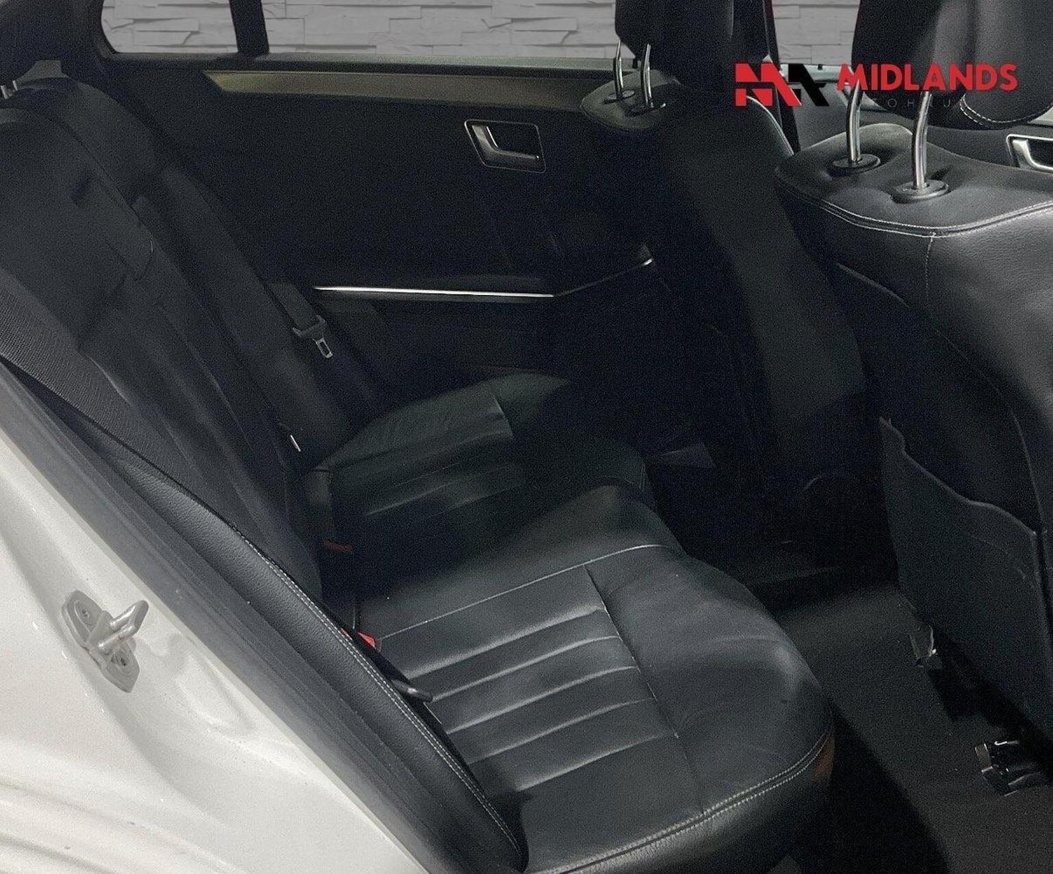 Used Mercedes-Benz E Class 2015 for sale - 77656168: Photo 9