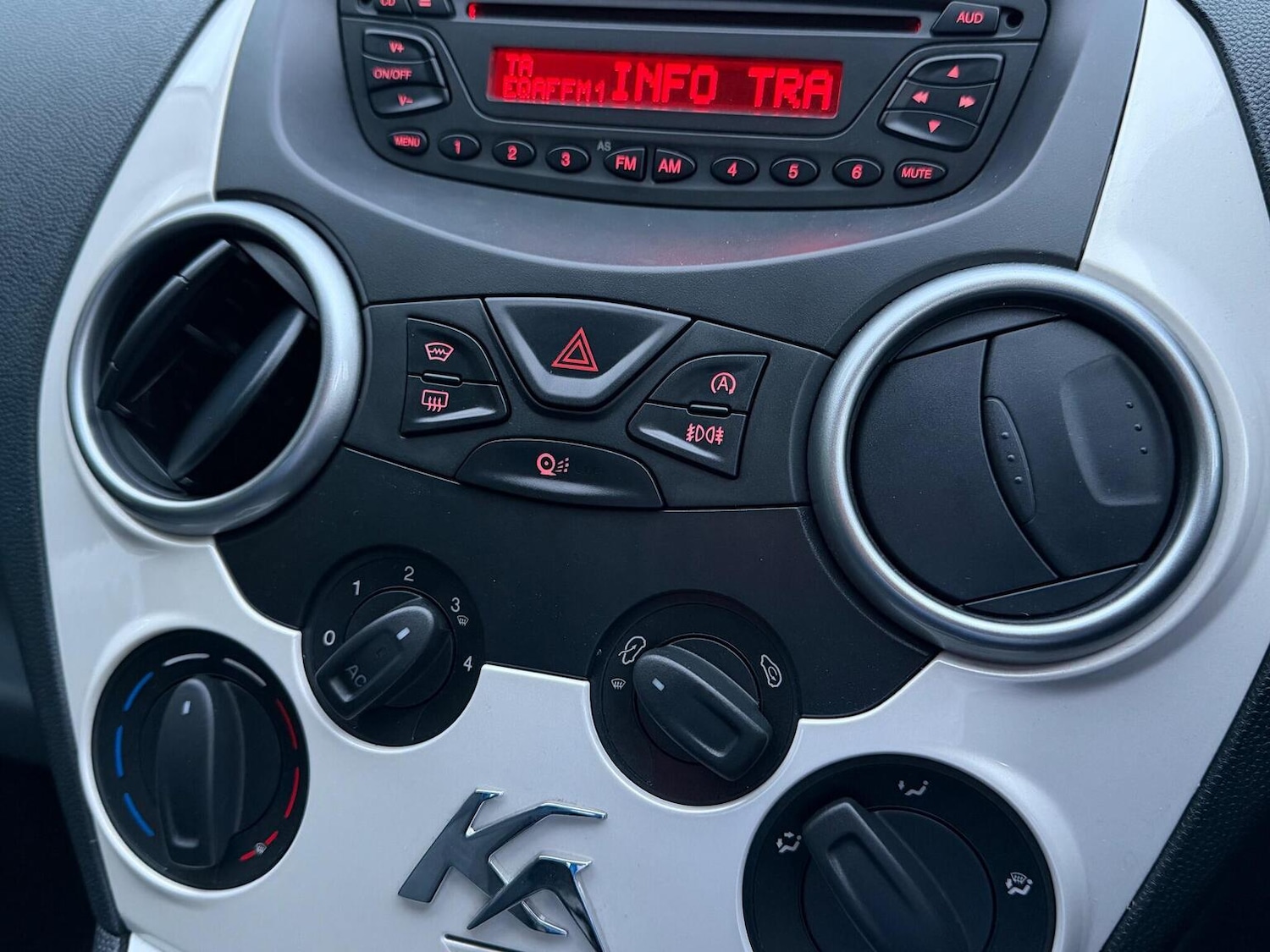 Used Ford Ka 2015 for sale - 76631491: Photo 15