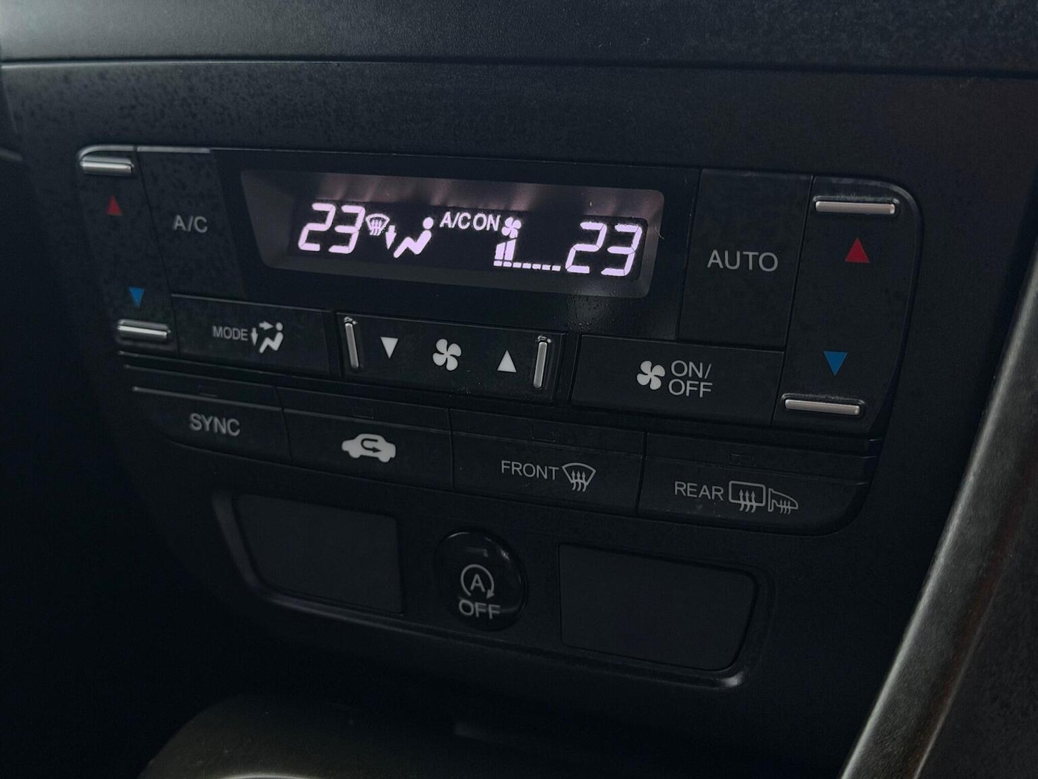 Used Honda Civic 2015 for sale - 76521085: Photo 20