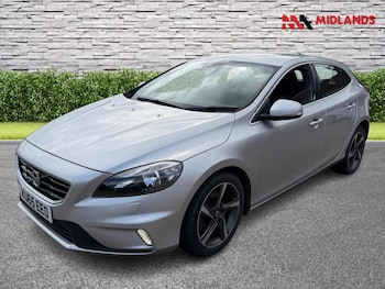 Used Volvo V40 2015 for sale - 78646886: Photo