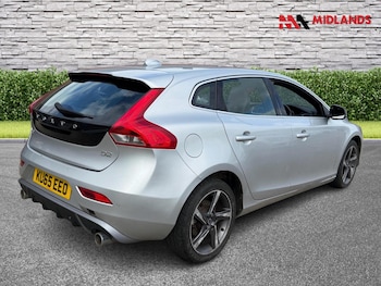 Used Volvo V40 2015 for sale - 78646886: Photo