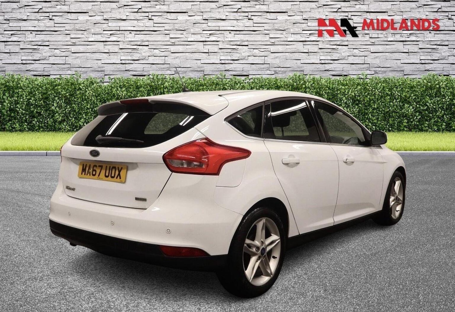 Used Ford Focus 2017 for sale - 76941752: Photo 4