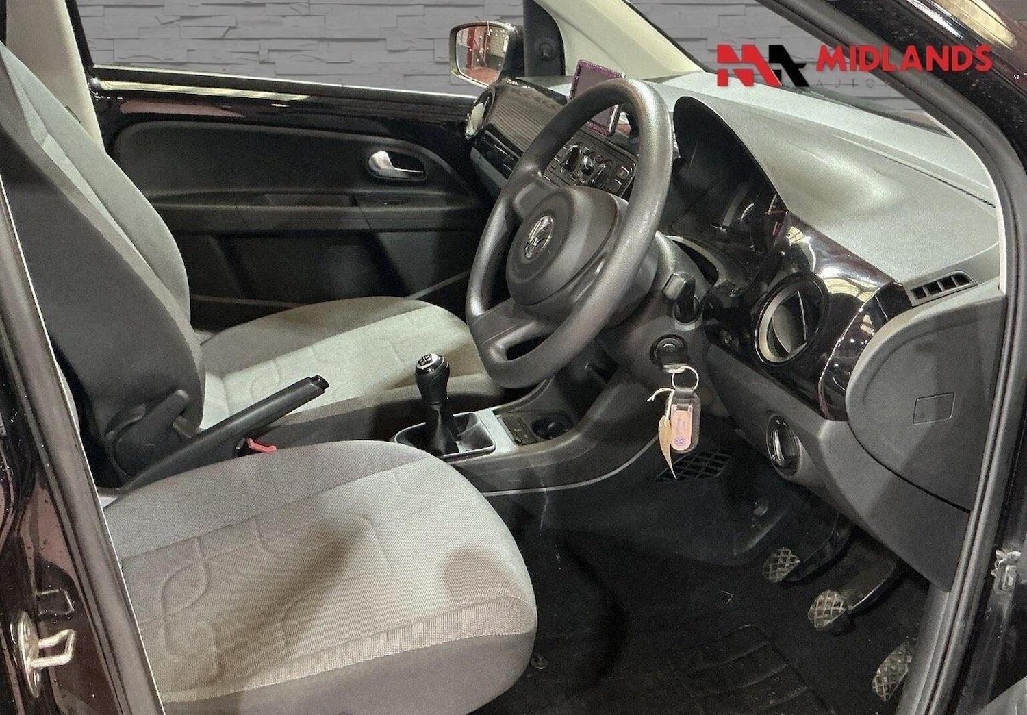 Used Volkswagen up! 2015 for sale - 77851313: Photo 6