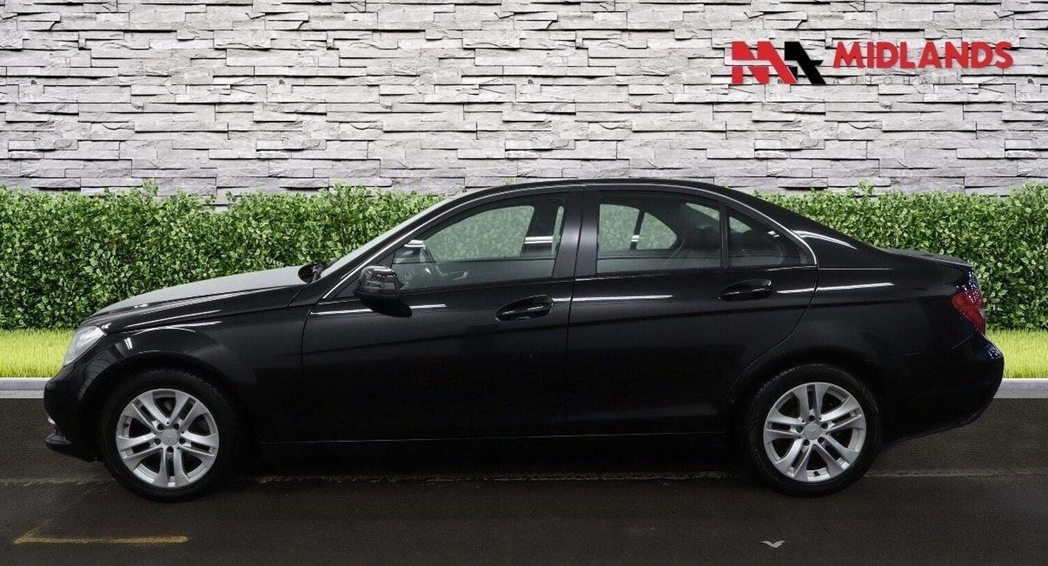 Used Mercedes-Benz C Class 2014 for sale - 77572820: Photo 6