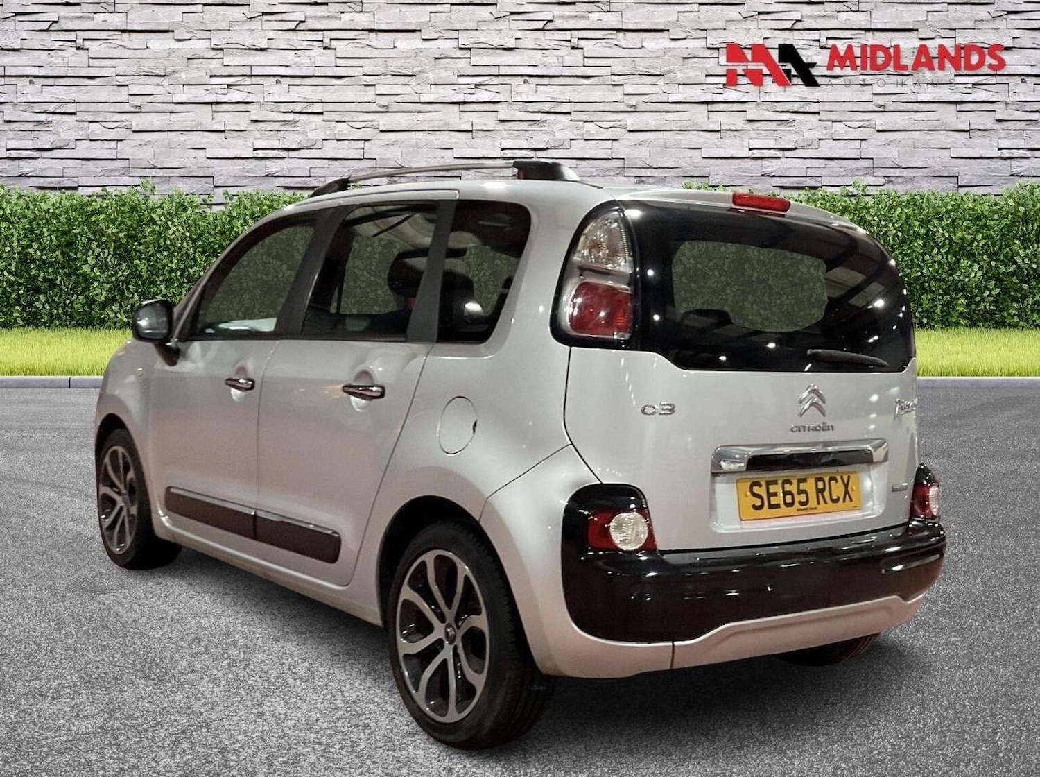 Used Citroen C3 Picasso 2016 for sale - 77548163: Photo 5