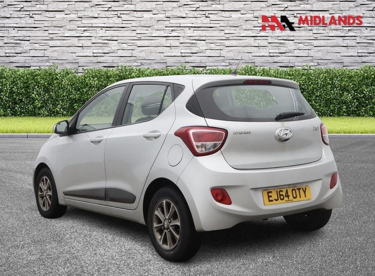 Used Hyundai i10 2014 for sale - 77715049: Photo 5