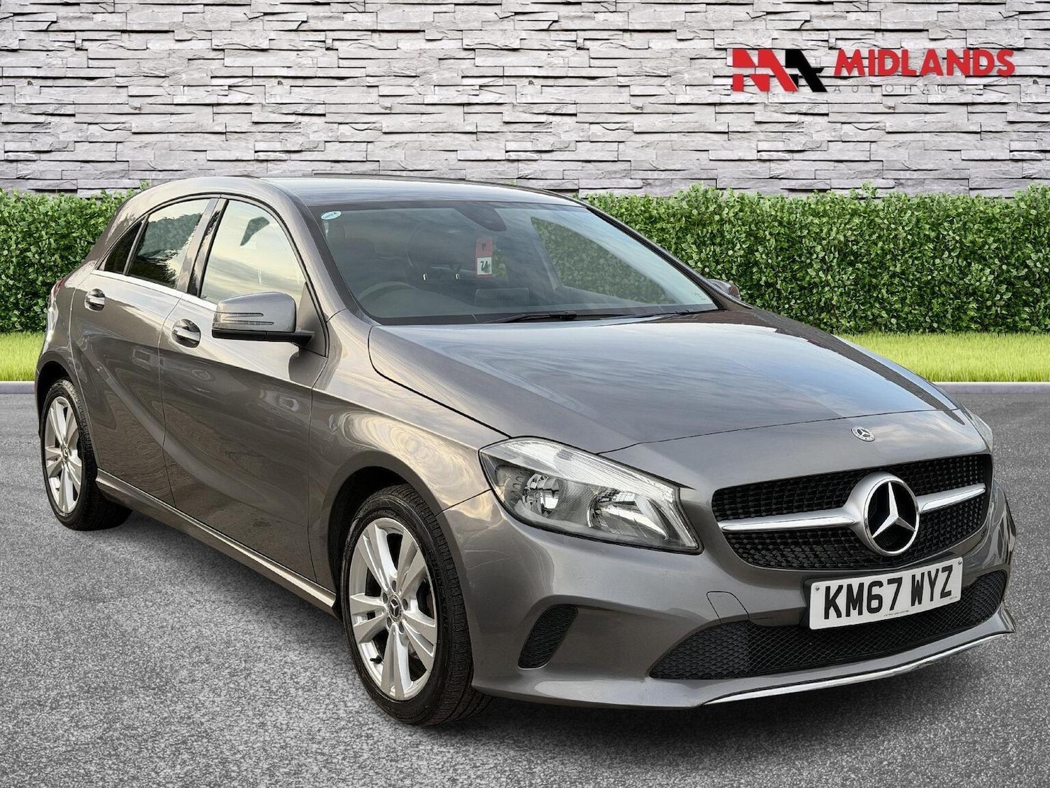 Used Mercedes-Benz A-Class 2017 for sale - 76725645: Photo 1