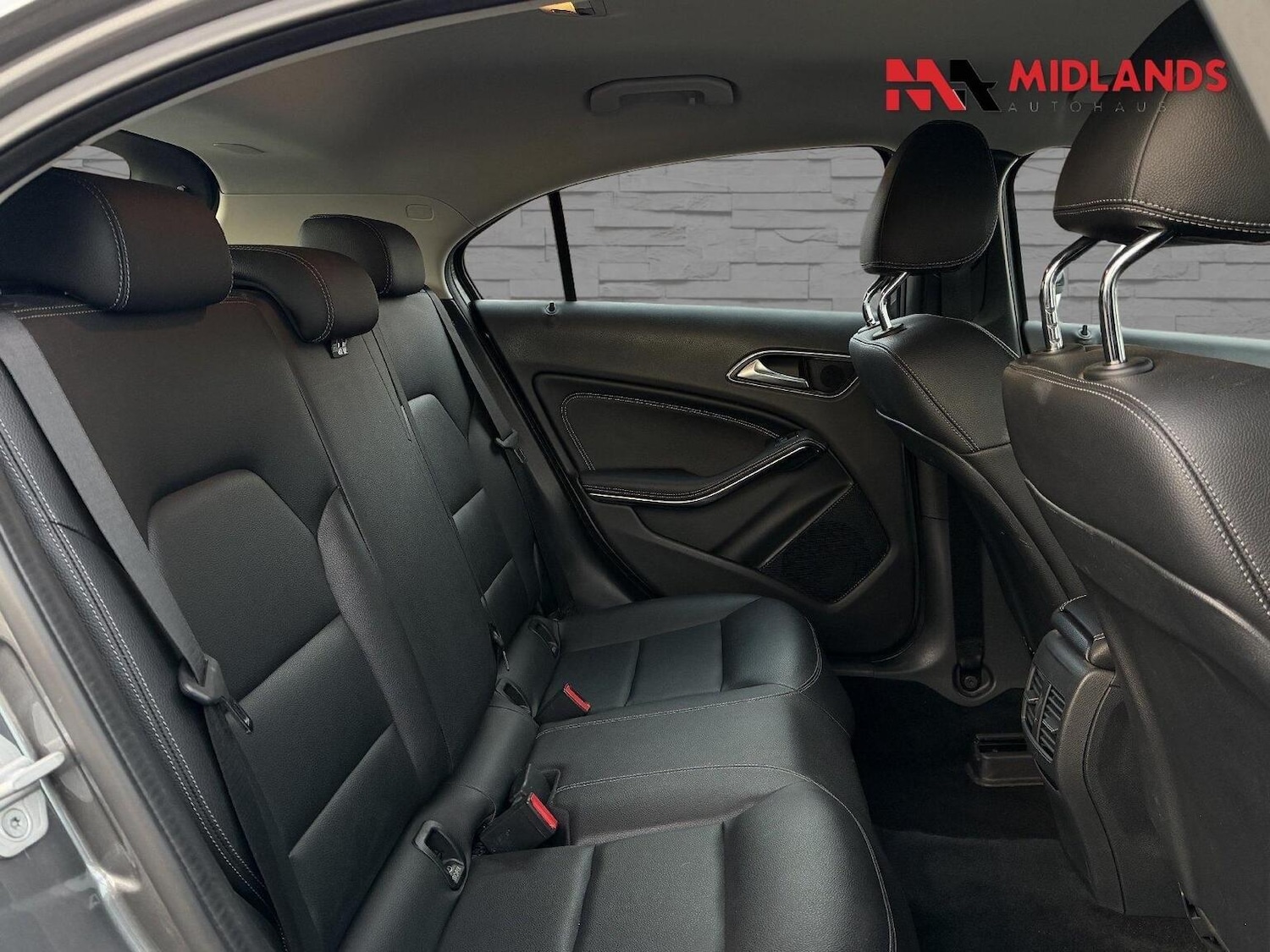 Used Mercedes-Benz A-Class 2017 for sale - 76725645: Photo 11