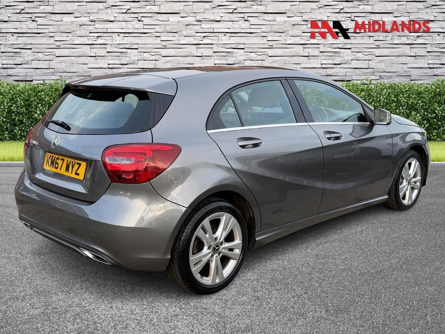 Used Mercedes-Benz A-Class 2017 for sale - 76725645: Photo 3