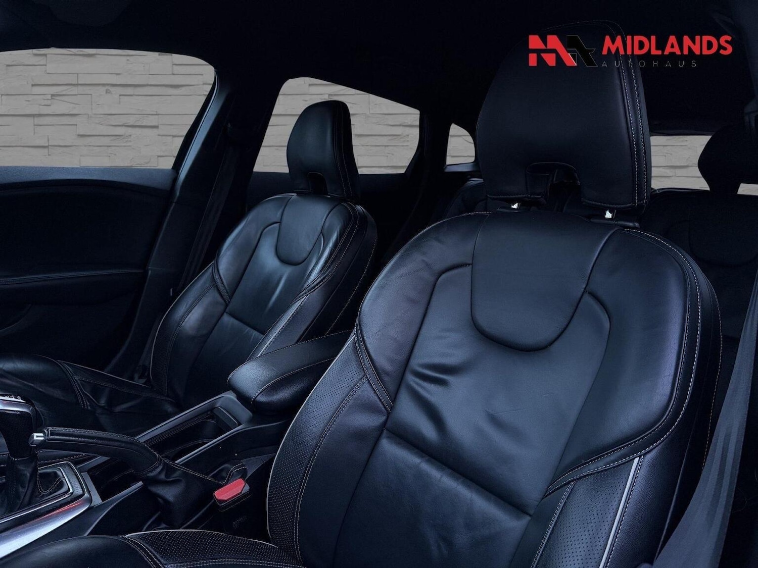 Used Volvo V40 2017 for sale - 77487206: Photo 11