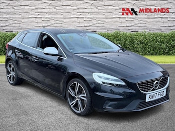 Used Volvo V40 2017 for sale - 77487206: Photo