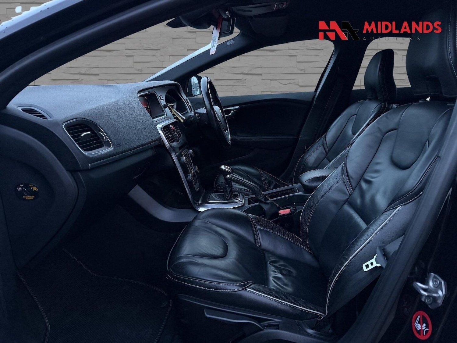 Used Volvo V40 2017 for sale - 77487206: Photo 9