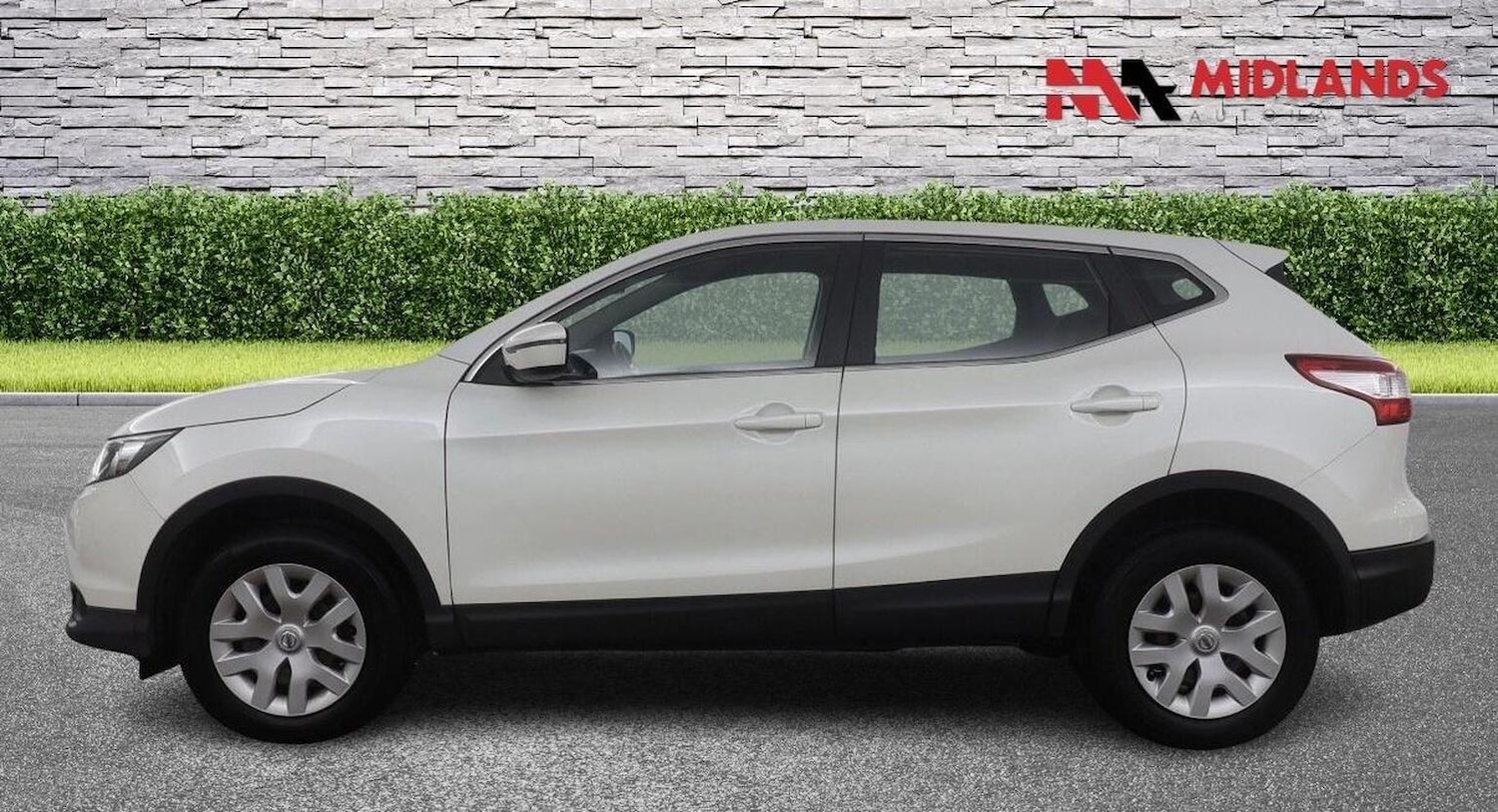 Used Nissan Qashqai 2014 for sale - 77303701: Photo 6