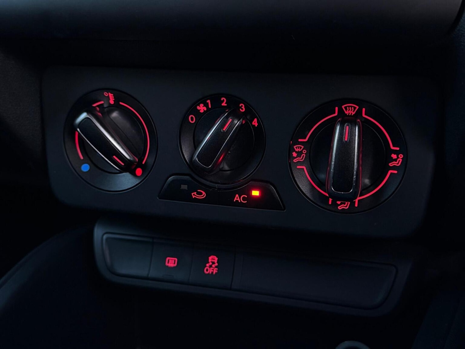 Used Audi A1 2011 for sale - 77220547: Photo 18