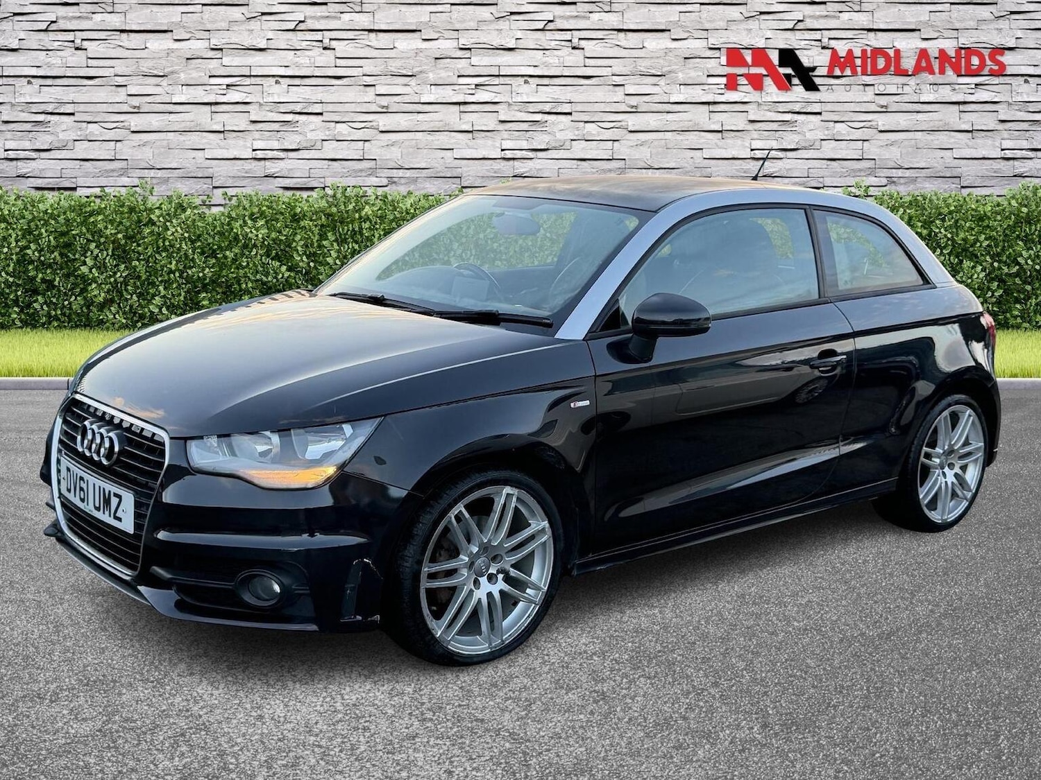 Used Audi A1 2011 for sale - 77220547: Photo 3