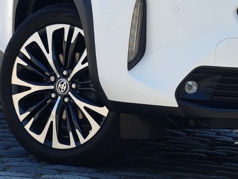 Used Toyota Yaris Cross 2022 for sale - 76465392: Photo 9