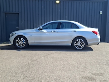 Used Mercedes-Benz C Class 2017 for sale - 79618557: Photo