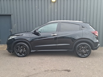 Used Honda HR-V 2015 for sale - 79489389: Photo