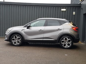 Used Renault Captur 2022 for sale - 77503375: Photo