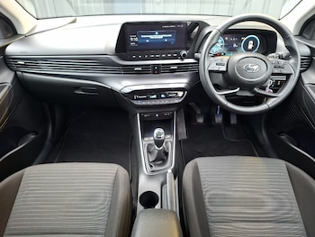 Used Hyundai i20 2023 for sale - 79411502: Photo