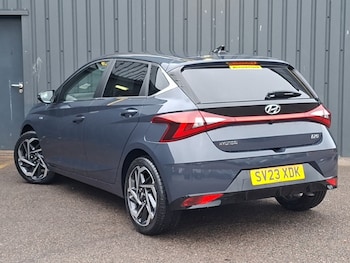 Used Hyundai i20 2023 for sale - 79411502: Photo
