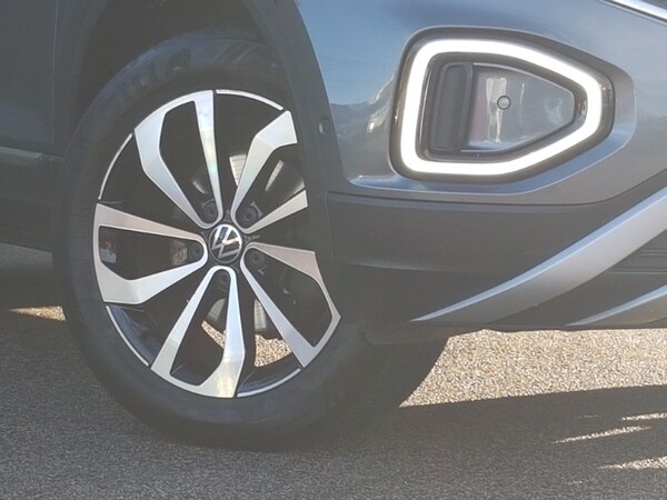 Used Volkswagen T-Roc 2022 for sale - 76238010: Photo 9