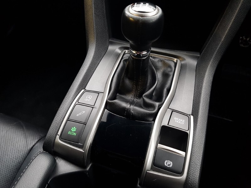 Used Honda Civic 2018 for sale - 77832609: Photo 16