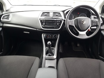 Used Suzuki SX4 S-Cross 2016 for sale - 75518794: Photo