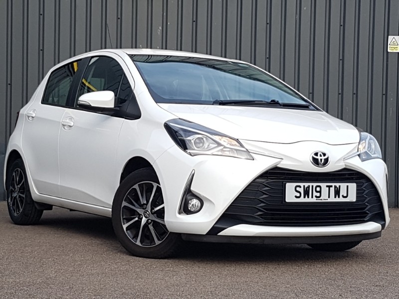 Used Toyota Yaris 2019 for sale - 78155870: Photo 1