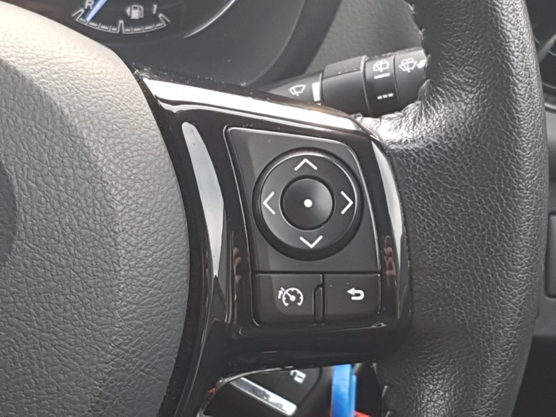 Used Toyota Yaris 2019 for sale - 78155870: Photo 15