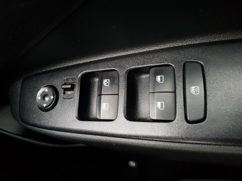 Used Hyundai i10 2021 for sale - 76848995: Photo 12