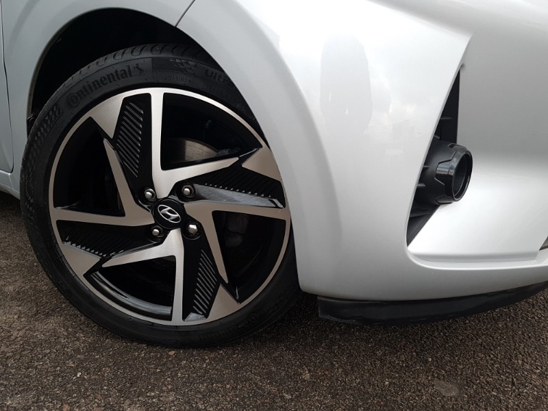 Used Hyundai i10 2021 for sale - 76848995: Photo 9