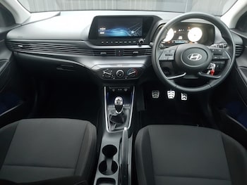 Used Hyundai BAYON 2024 for sale - 76619263: Photo